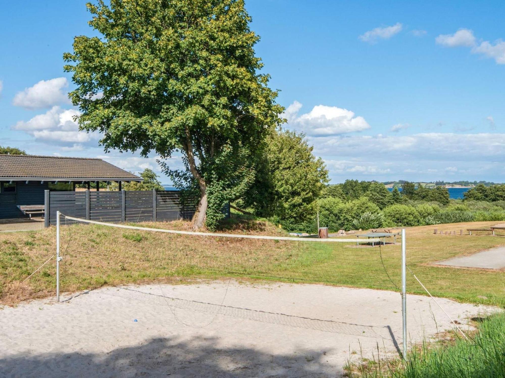 5 Person Holiday Home On A Holiday Park In Обенро Екстер'єр фото